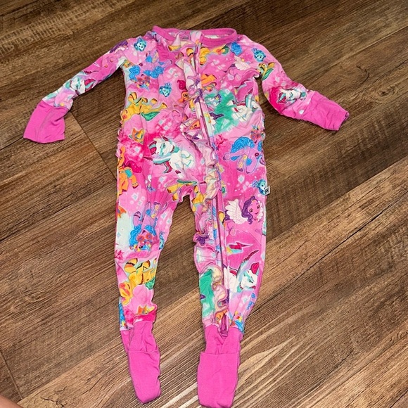 Bums and Rose My Little Pony A New Generation Convertible Ruffle footie PJ 0/3 - Picture 1 of 6